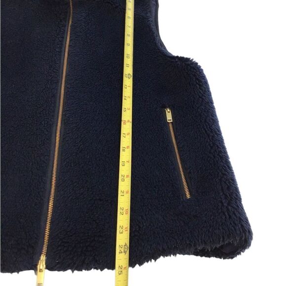 J. Crew Black Faux Fur Zip Vest Size Large - Picture 5 of 11